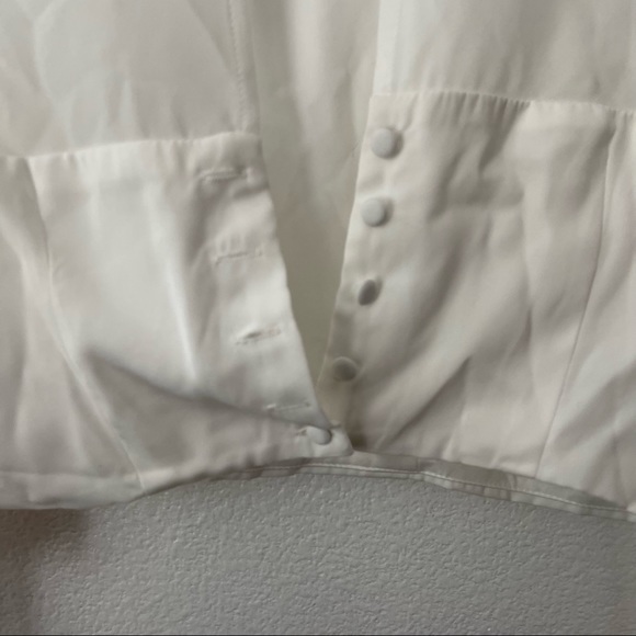 superdown Kalene Puff Sleeve Top in White Button Cuff Sleeves Size Small - Picture 6 of 8